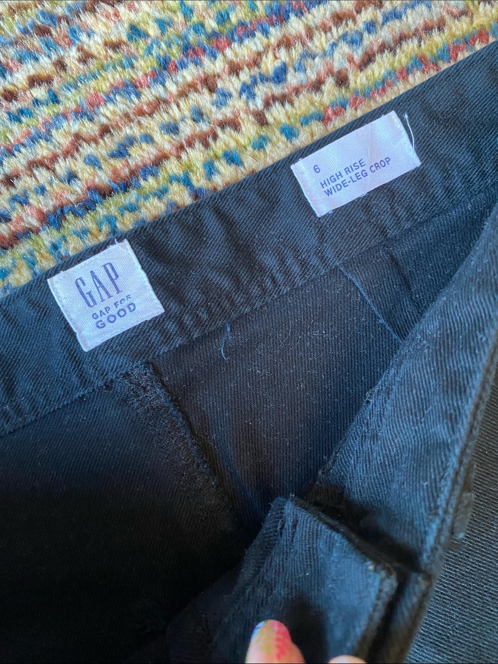 GAP Black Wide Leg Crop - Picture 3 of 9